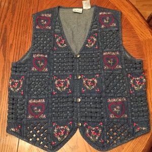 Ladies M 6/10 Bobbie Brooks Denim Floral Vest